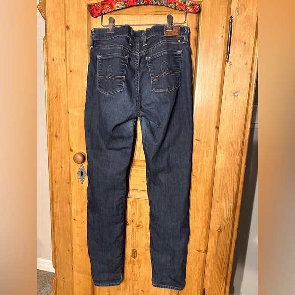 Lucky Sofia Skinny Dark Denim Jeans Size 8/29 & 40” Length - Picture 2 of 12